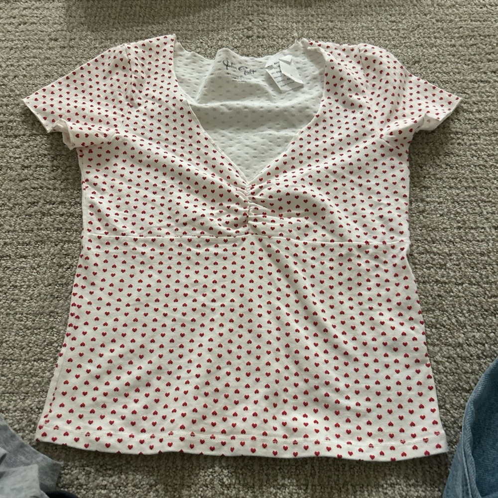 PacSun White Top with Red Heart Pattern